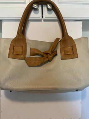 Vera Pelle satchel belt bag.
